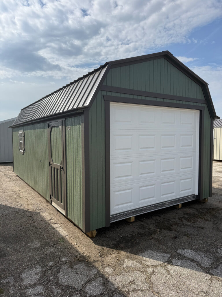 12×24 Gambrel Lofted Garage for Multi-Vehicle Storage in Haubstadt, IN